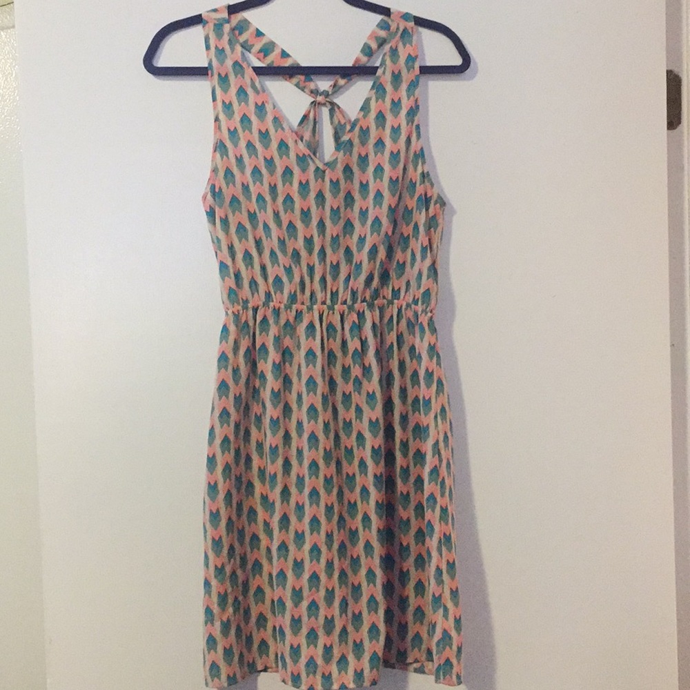 💐Everly V Neck Sheath Dress